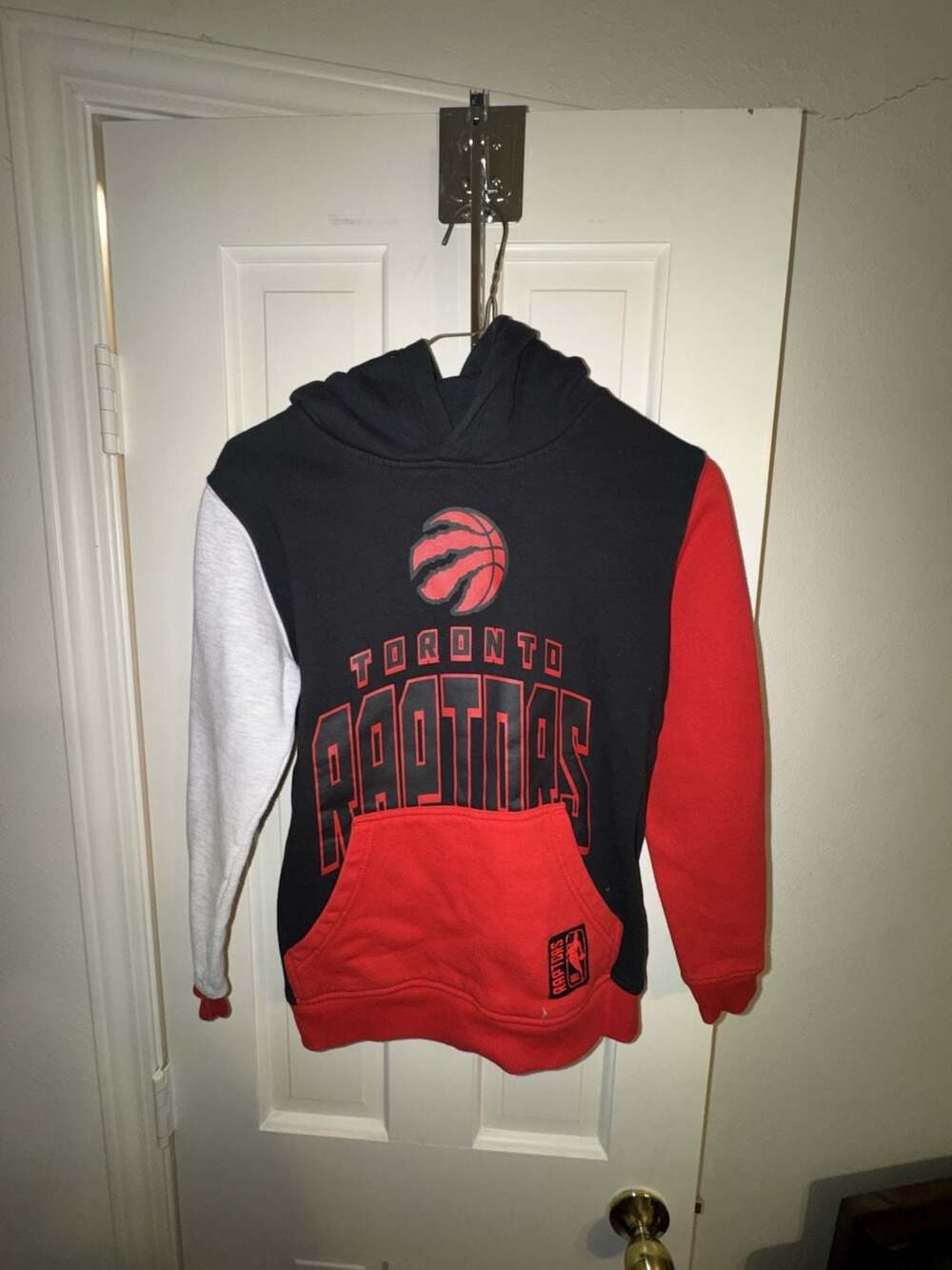 NBA Toronto Raptors Youth Colorblock Hoodie Sweatshirt Black Red White Size M 10